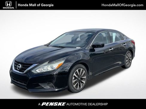 Used 2018 Nissan Altima 2.5 SV FWD image 1