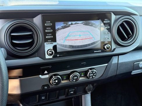 Used 2021 Toyota Tacoma SR w/ SR Convenience Package image 18