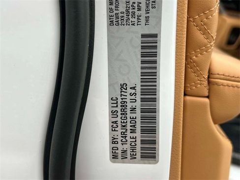 Certified 2024 Jeep Grand Cherokee L Summit image 23