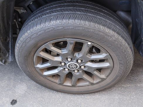 Used 2023 Toyota Tundra Platinum w/ Advanced Package RWD image 10
