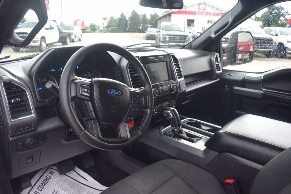 Used 2016 Ford F150 XLT w/ Equipment Group 302A Luxury AWD/4WD image 7