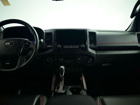 Used 2024 Nissan Frontier PRO-4X w/ Pro Premium Package image 6