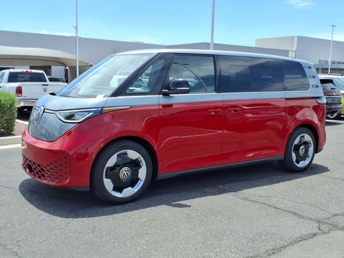 New 2025 Volkswagen ID. Buzz Pro S Plus AWD/4WD image 2