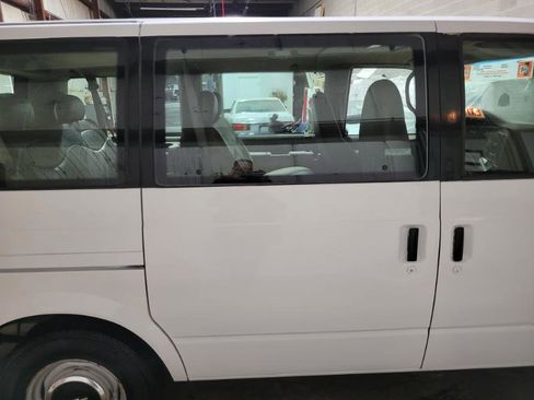 Used 1999 Chevrolet Astro 2WD image 7