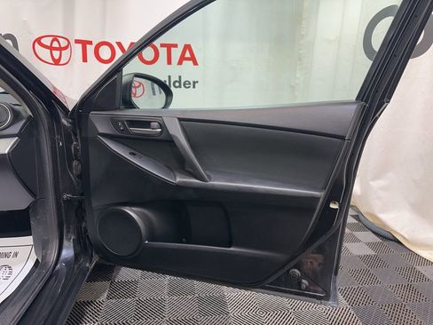 Used 2013 MAZDA MAZDA3 i Sport image 8