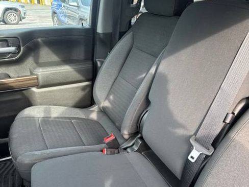 Used 2021 Chevrolet Silverado 1500 LT w/ Convenience Package II AWD/4WD image 26