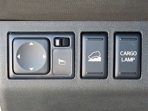 Used 2017 Nissan Frontier SV w/ SV Value Truck Package image 25