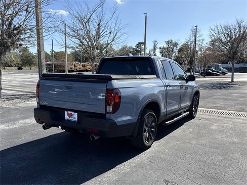 Used 2024 Honda Ridgeline Sport image 5