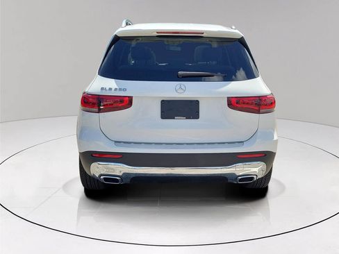 Certified 2022 Mercedes-Benz GLB 250 image 5