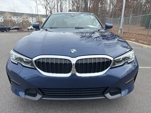 Certified 2022 BMW 330i Sedan w/ Premium Package image 9