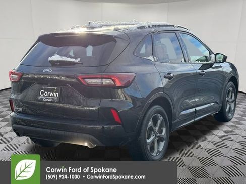Used 2024 Ford Escape ST-Line image 18