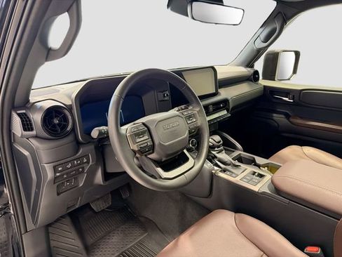 Certified 2025 Toyota Land Cruiser image 8