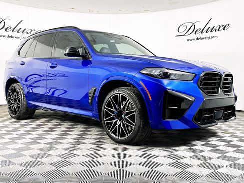 Used 2025 BMW X5 M Competition w/ Executive Package image 1