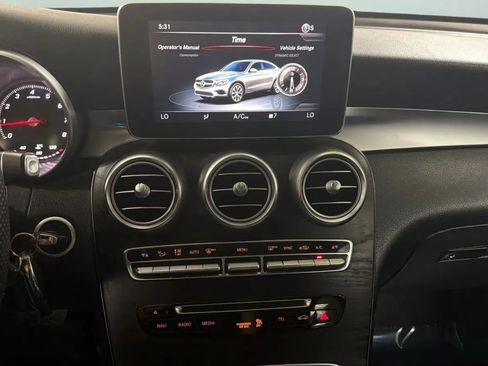 Used 2017 Mercedes-Benz GLC 300 4MATIC Coupe image 14