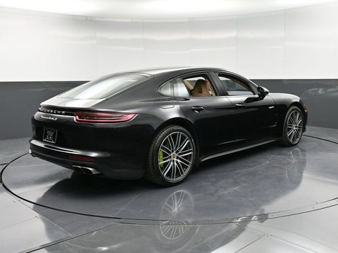 Certified 2018 Porsche Panamera Turbo S image 8