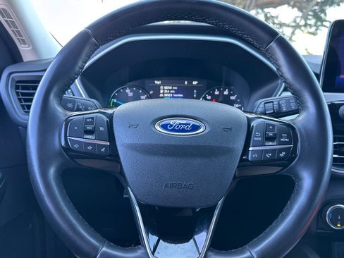 Used 2022 Ford Escape SE w/ Convenience Package AWD/4WD image 22