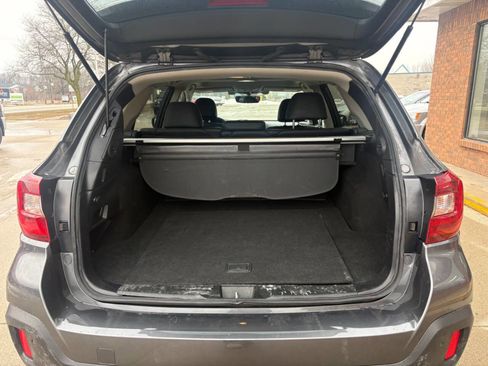 Used 2019 Subaru Outback 2.5i Limited image 21