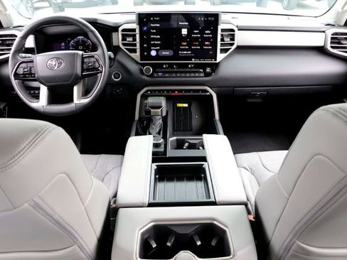 Used 2024 Toyota Tundra Limited image 26