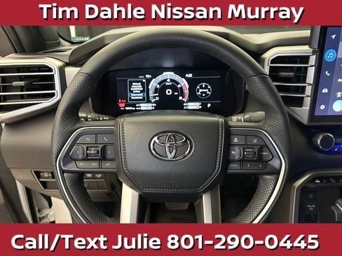 Used 2025 Toyota Tundra Limited AWD/4WD image 25