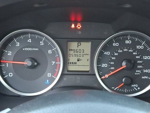 Used 2014 Subaru Crosstrek 2.0i Premium image 21