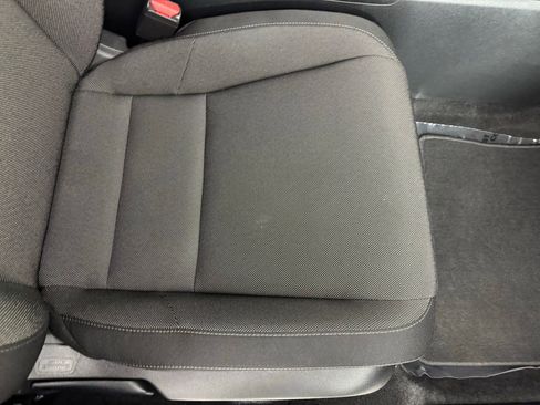 Used 2025 Honda CR-V EX image 28
