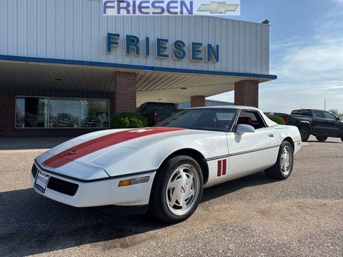 Used 1989 Chevrolet Corvette Convertible RWD image 1