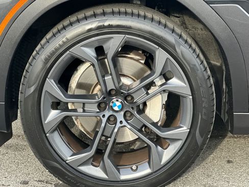 Used 2023 BMW X6 xDrive40i w/ Climate Comfort Package image 32