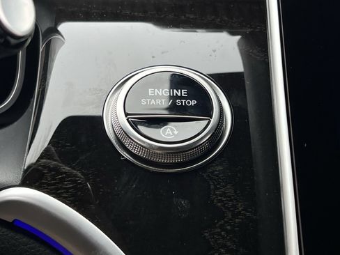 New 2026 Mercedes-Benz GLC 300 4MATIC image 31