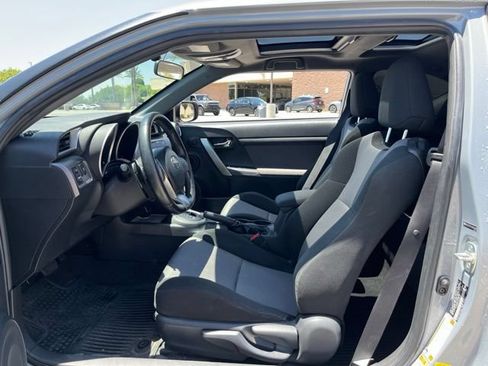 Used 2016 Scion tC FWD image 7