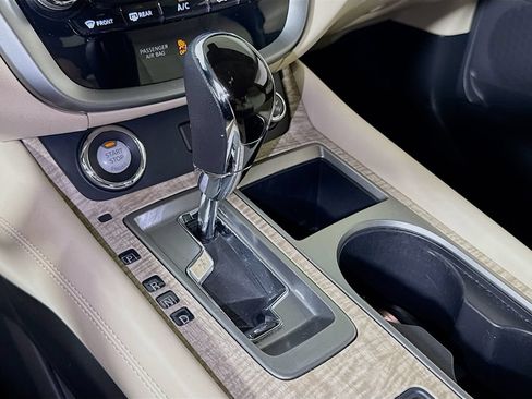 Used 2023 Nissan Murano SL w/ SL Moonroof Package FWD image 15