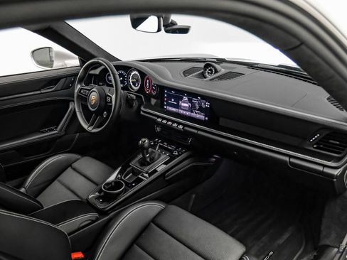 Used 2024 Porsche 911 GT3 image 45