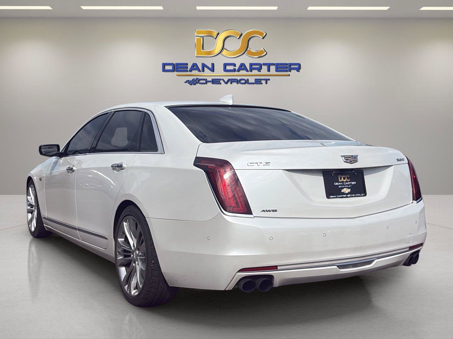 Used 2018 Cadillac CT6 Platinum AWD/4WD image 3