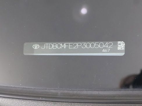 Used 2023 Toyota Corolla LE image 41