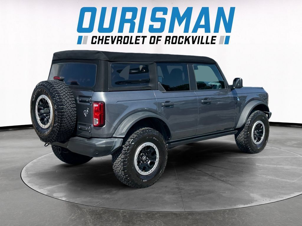 Used 2022 Ford Bronco Black Diamond w/ Sasquatch Package AWD/4WD image 6