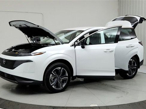 New 2025 Nissan Murano SV image 11