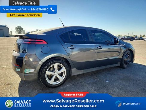 Used 2012 Chevrolet Volt Premium w/ Premium Trim Package FWD image 4