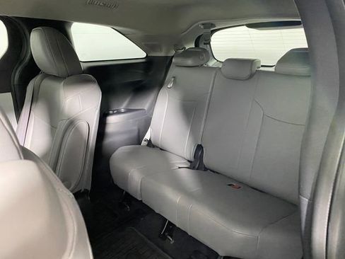 Used 2025 Toyota Sienna XLE w/ XLE Plus Package image 14