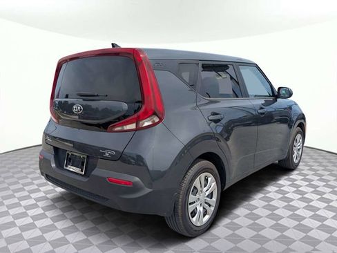 Used 2021 Kia Soul LX FWD image 4