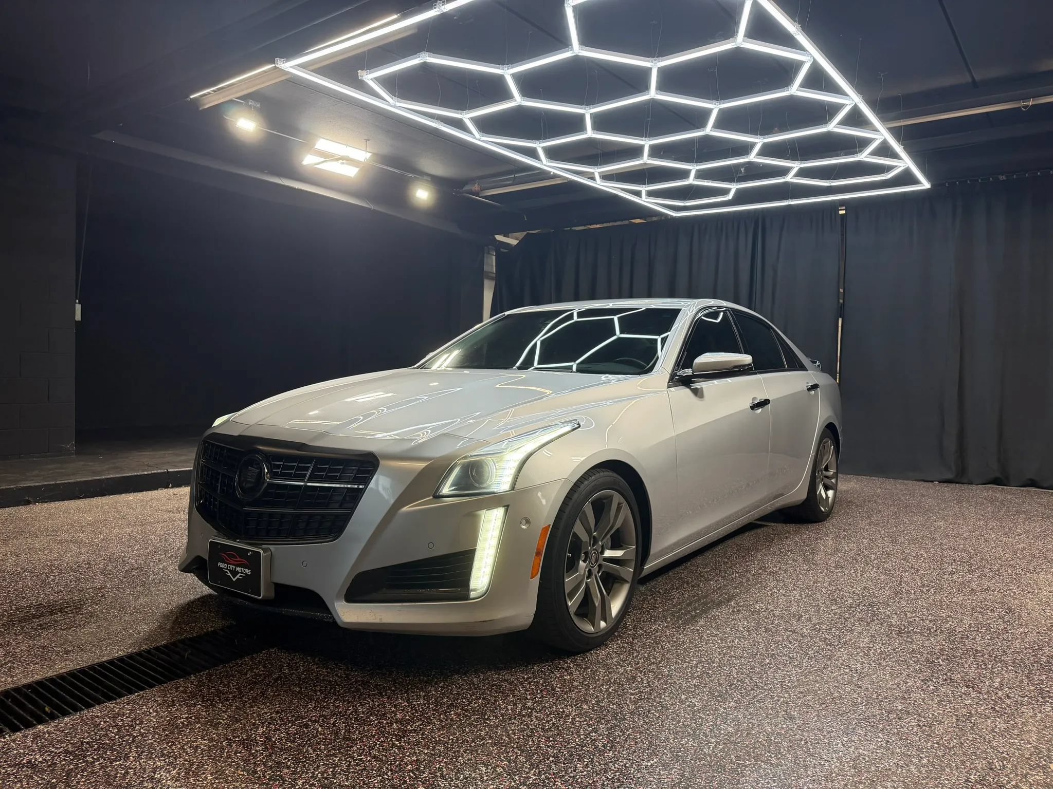 Used 2014 Cadillac CTS Vsport RWD image 3