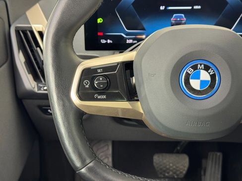 Used 2022 BMW iX xDrive50 w/ Sport Package image 21
