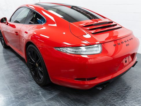Used 2015 Porsche 911 Carrera image 9