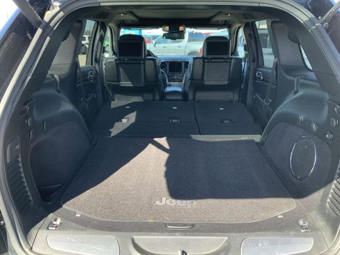 Used 2016 Jeep Grand Cherokee Summit image 14