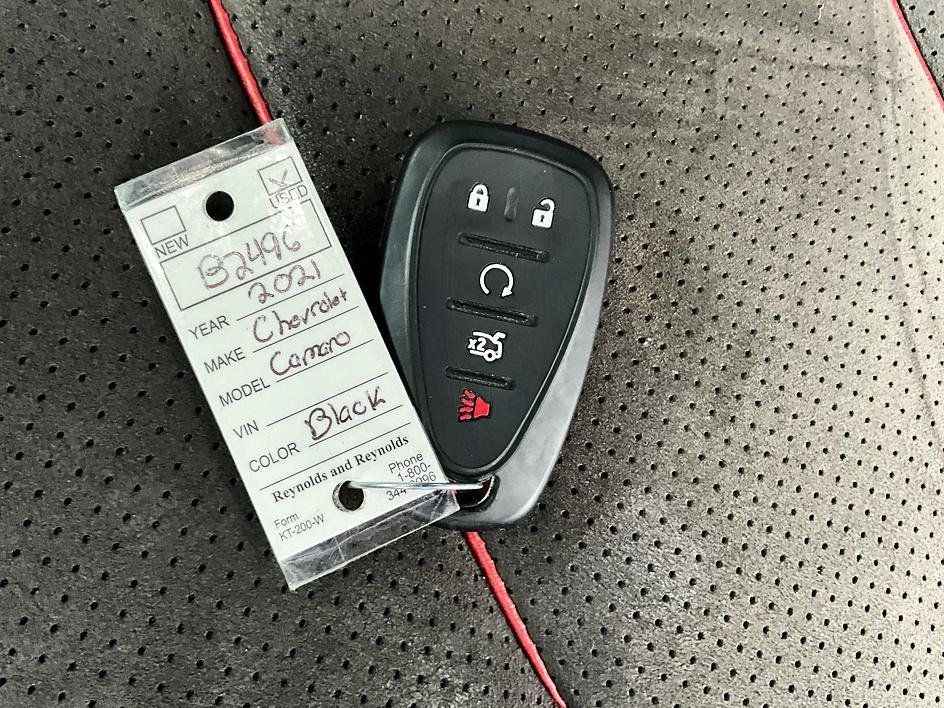 Used 2021 Chevrolet Camaro ZL1 RWD image 33