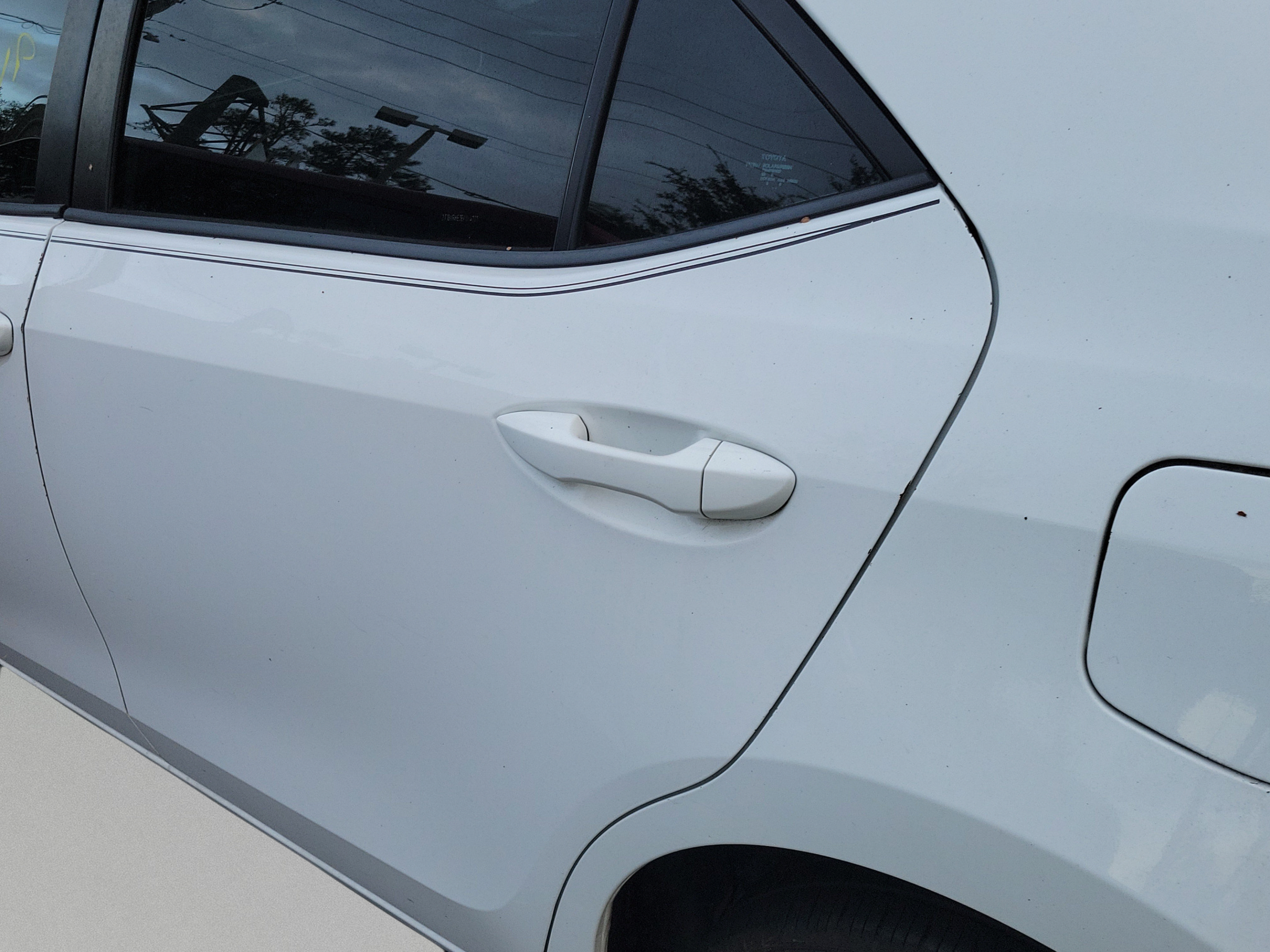 Used 2014 Toyota Corolla S FWD image 27