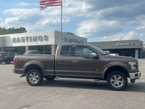 Used 2016 Ford F150 Lariat w/ Equipment Group 502A Luxury AWD/4WD image 7