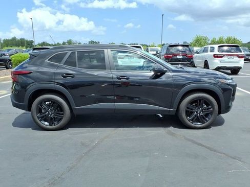 Used 2025 Chevrolet Trax ACTIV w/ Driver Confidence Package FWD image 27