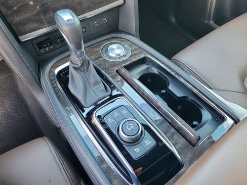 Certified 2023 Nissan Armada Platinum w/ Captain's Chairs Package RWD image 26
