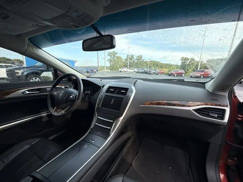 Used 2014 Lincoln MKZ w/ Equipment Group 102A Reserve FWD image 12