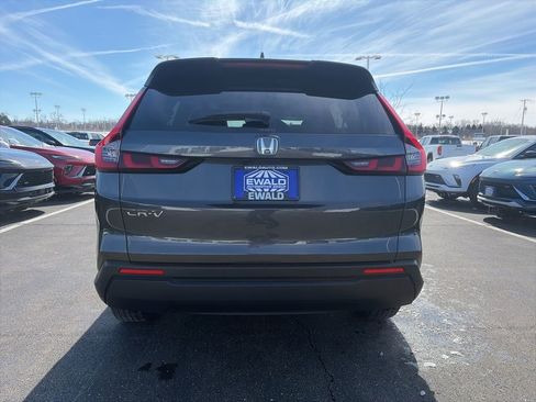 Used 2024 Honda CR-V EX image 9