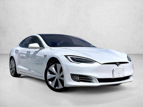 Used 2021 Tesla Model S Long Range image 12